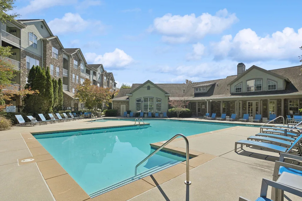 Longwood Vista Apartments pool and clubhouse